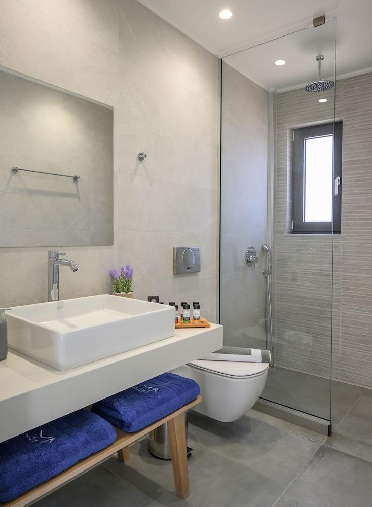 Athina Suites Luxury Suites Near The Sea Platanias Platanés Eksteriør billede
